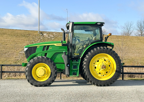 2022 John Deere 6R 155 Tractor