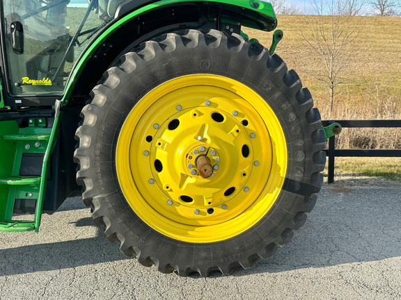 2022 John Deere 6R 155 Tractor