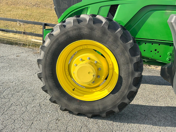 2022 John Deere 6R 155 Tractor