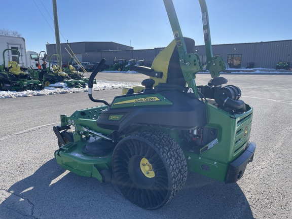 2022 John Deere Z950M Mower/Zero Turn