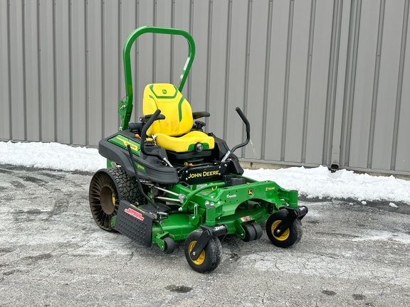 2023 John Deere Z930M Mower/Zero Turn