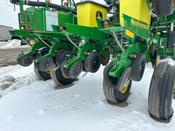 2014 John Deere 1770NT Planter