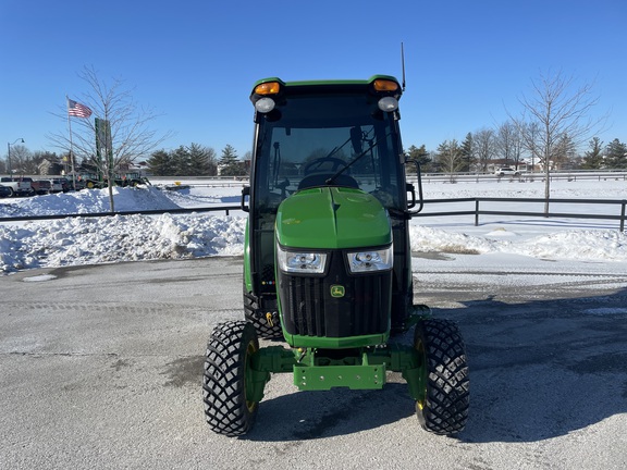 2024 John Deere 3039R Tractor Compact