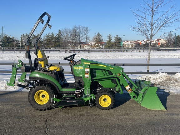 2020 John Deere 1025R Tractor Compact