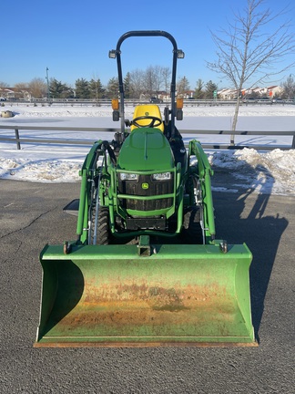 2020 John Deere 1025R Tractor Compact