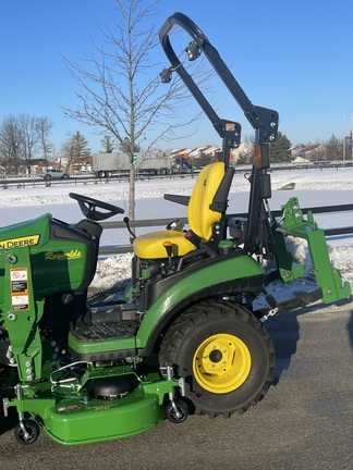 2020 John Deere 1025R Tractor Compact