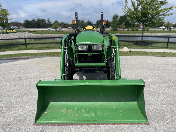 2020 John Deere 3032E Tractor Compact