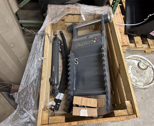 2023 John Deere BYT11993 Misc