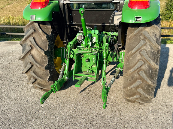 2024 John Deere 5075E Tractor