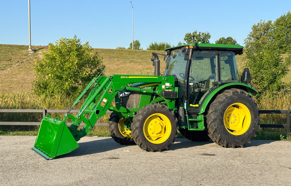 2024 John Deere 5075E Tractor