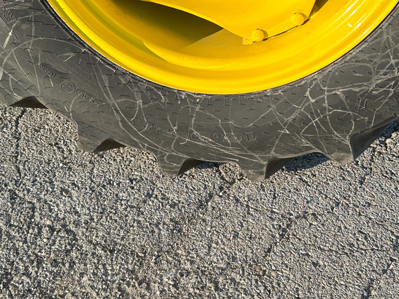 2024 John Deere 5075E Tractor