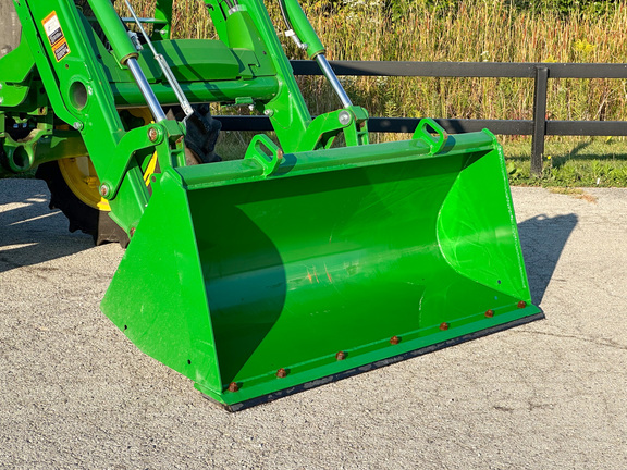 2024 John Deere 5075E Tractor