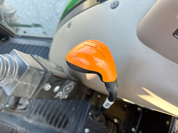 2024 John Deere 5075E Tractor