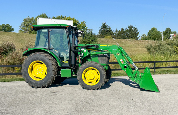 2024 John Deere 5075E Tractor