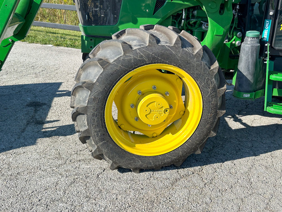 2024 John Deere 5075E Tractor