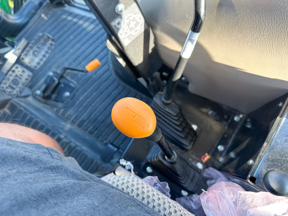 2024 John Deere 5075E Tractor