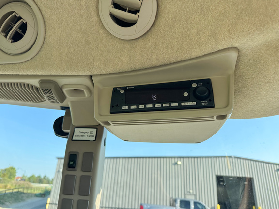 2024 John Deere 5075E Tractor