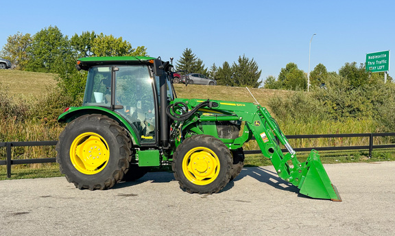 2024 John Deere 5075E Tractor