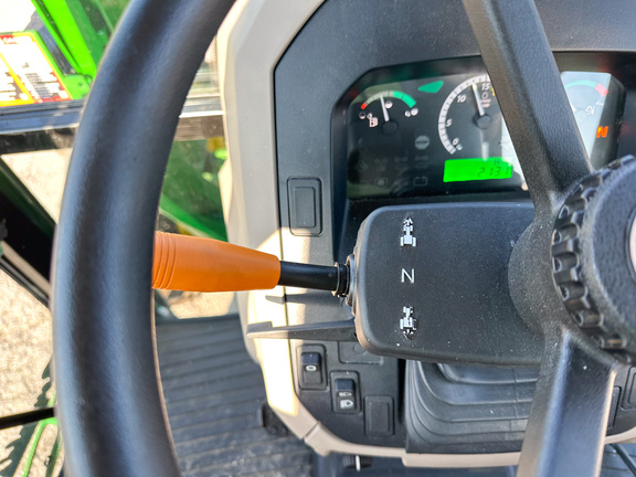 2024 John Deere 5075E Tractor