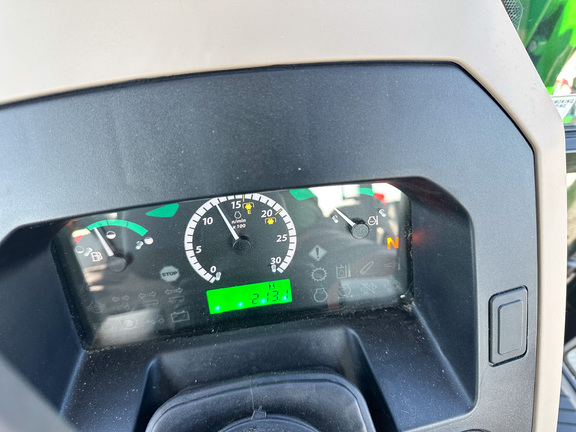 2024 John Deere 5075E Tractor