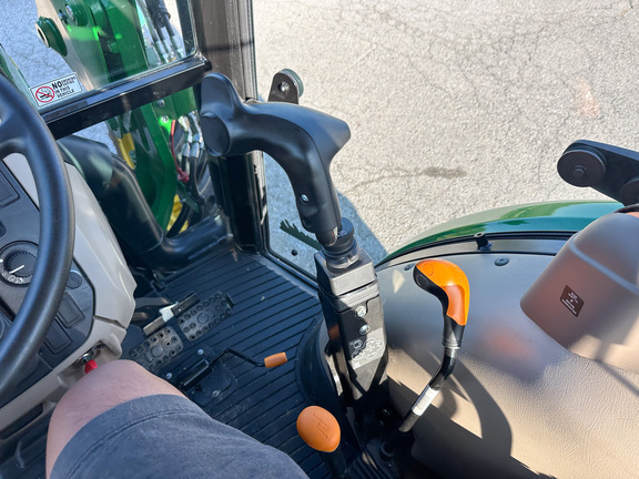 2024 John Deere 5075E Tractor