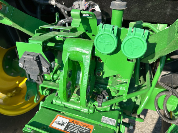 2024 John Deere 5075E Tractor