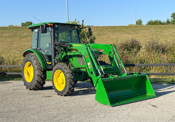2024 John Deere 5075E Tractor