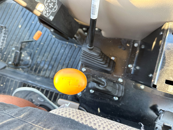 2024 John Deere 5075E Tractor