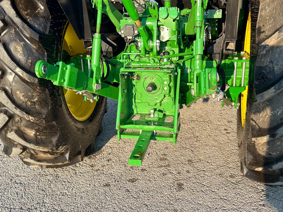 2024 John Deere 5075E Tractor