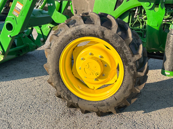 2024 John Deere 5075E Tractor