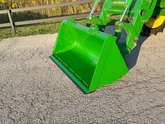 2024 John Deere 5075E Tractor