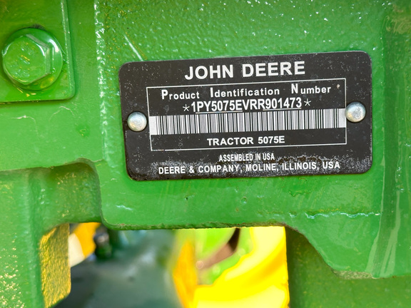 2024 John Deere 5075E Tractor