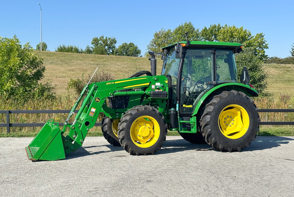 2024 John Deere 5075E Tractor