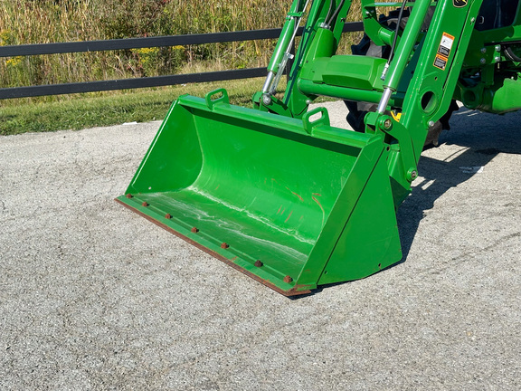 2024 John Deere 5075E Tractor