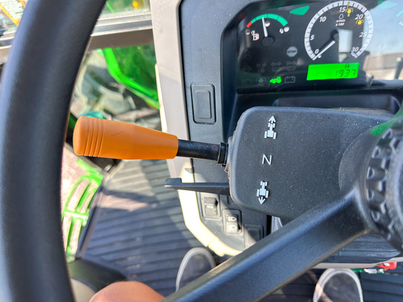 2024 John Deere 5075E Tractor