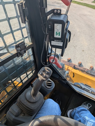 2022 John Deere 317G Compact Track Loader