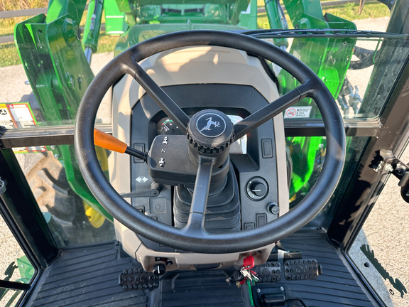 2024 John Deere 5075E Tractor