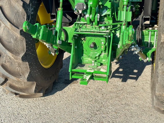 2024 John Deere 5075E Tractor