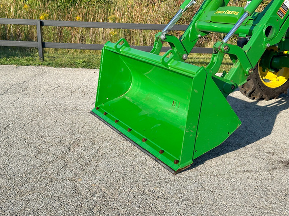 2024 John Deere 5075E Tractor