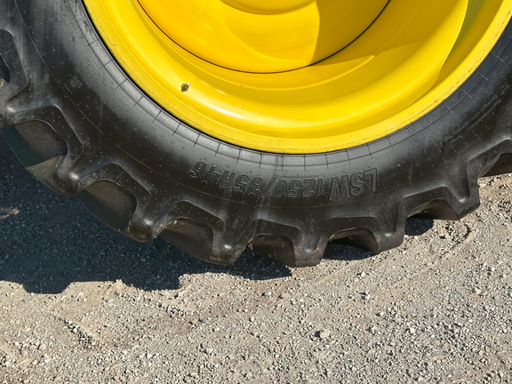 2023 John Deere S780 Combine