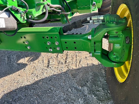 2023 John Deere S780 Combine