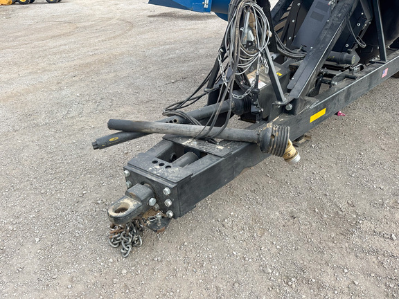2022 Kinze 1521 Grain Cart