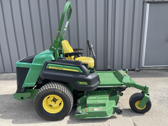 2015 John Deere Z997R Mower/Zero Turn