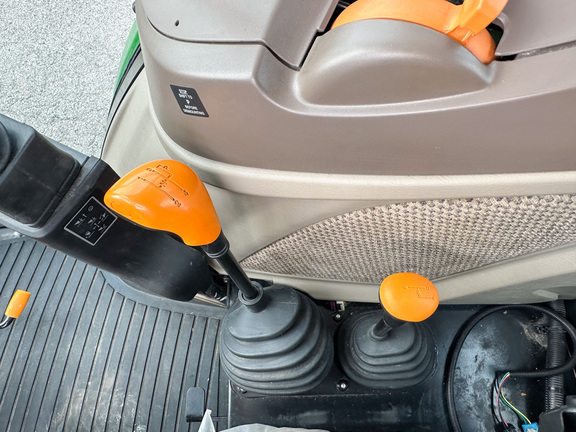 2024 John Deere 5100E Tractor