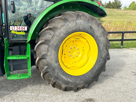 2024 John Deere 5100E Tractor