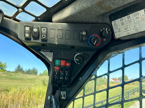 2022 John Deere 331G Compact Track Loader