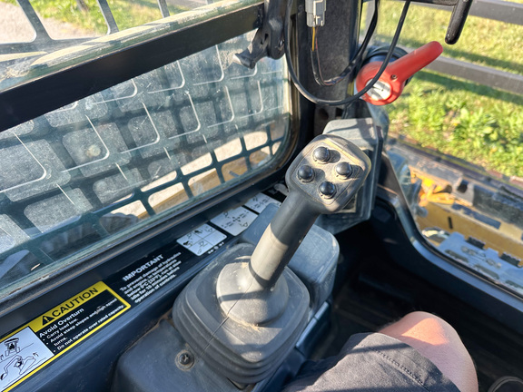 2022 John Deere 331G Compact Track Loader