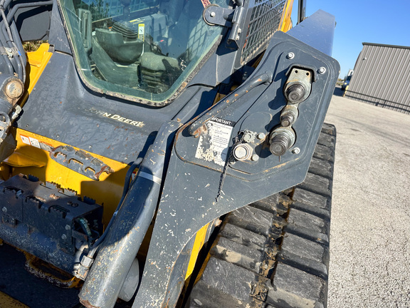 2022 John Deere 331G Compact Track Loader
