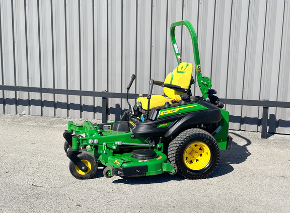 2023 John Deere Z950R Mower/Zero Turn
