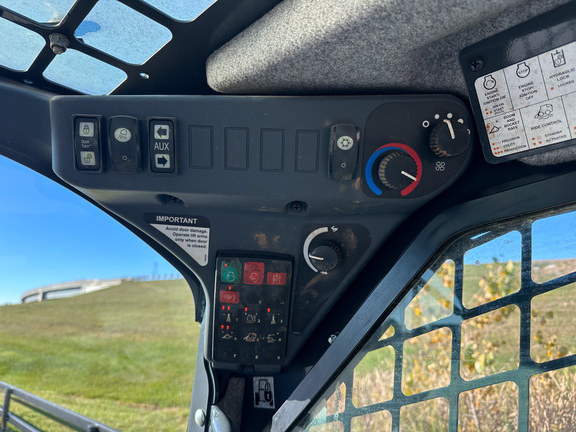 2021 John Deere 325G Compact Track Loader